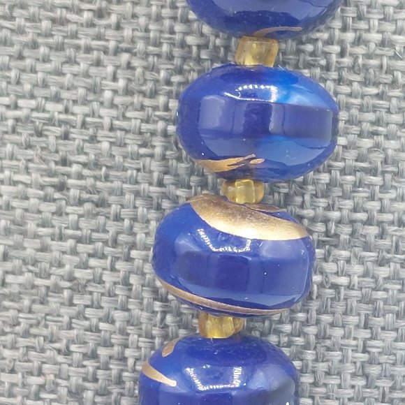 Necklace Blue Beads Gold Painted Random Striping Gold Toned Clasp 26" Single Str - Picture 3 of 5